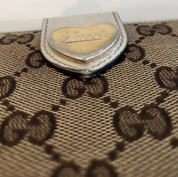 Gucci Guccisima Heart Snap Fold Wallet - Picture 5 of 16